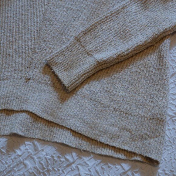 Ruby Moon Cotton Blend V-Neck Sweater - Size S - Picture 4 of 10